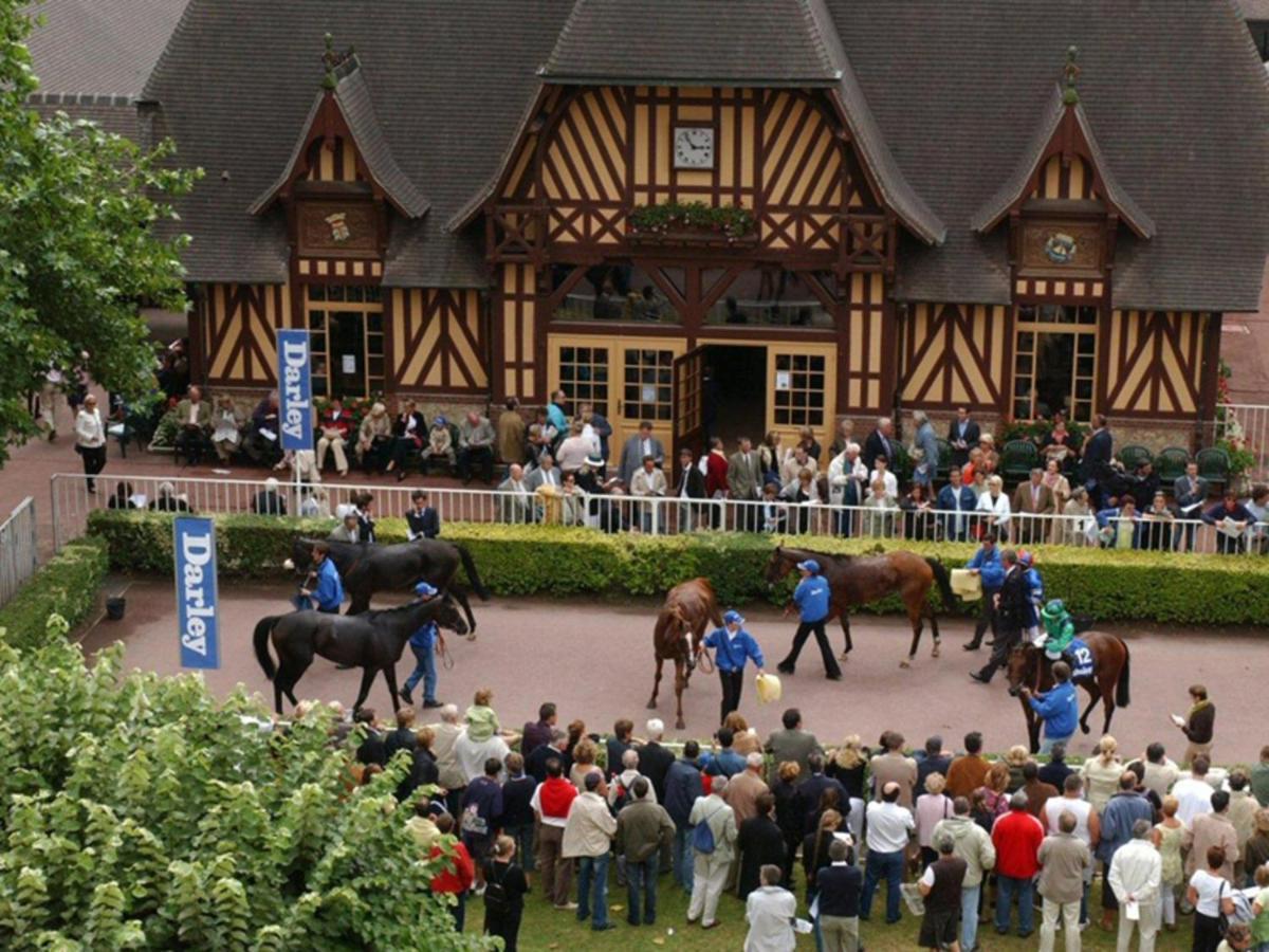 Echappee Chic - Balcon - 150 M Casino Deauville & Plage ภายนอก รูปภาพ